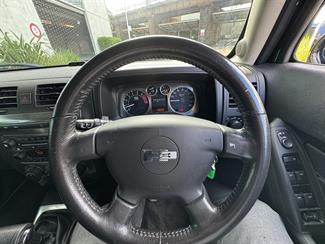 2008 Hummer H3 - Thumbnail