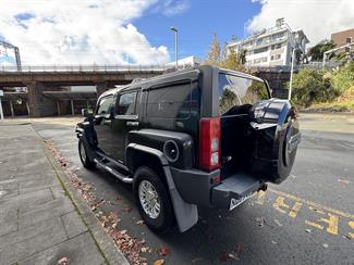 2008 Hummer H3 - Thumbnail