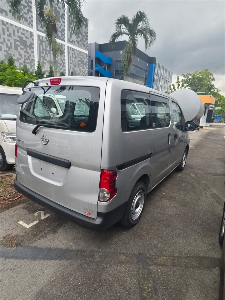 2021 Nissan Nv200