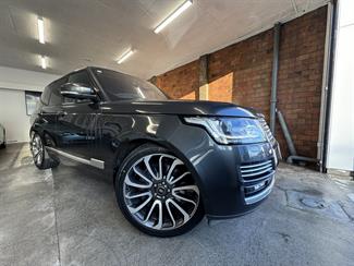2016 Land Rover Range Rover - Thumbnail
