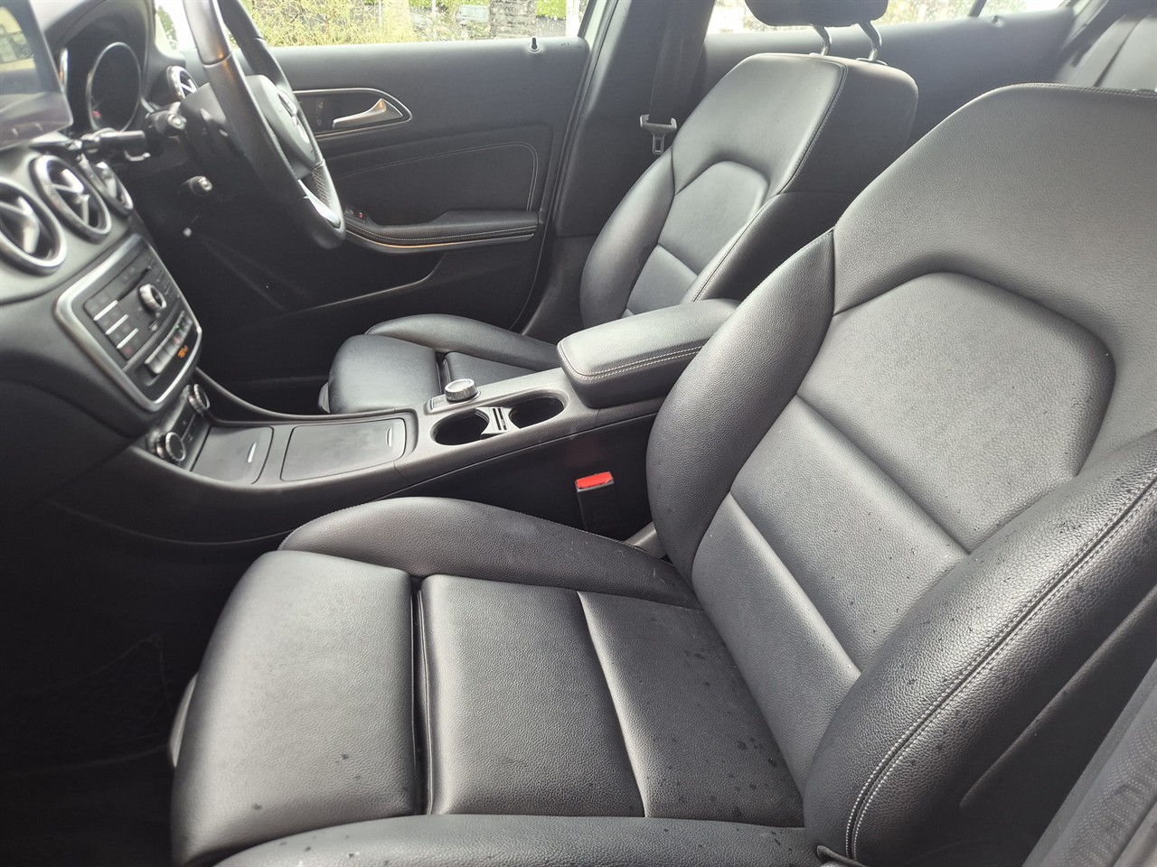 2016 Mercedes-Benz GLA 180