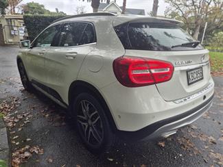 2016 Mercedes-Benz GLA 180 - Thumbnail