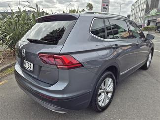 2021 Volkswagen TIGUAN - Thumbnail
