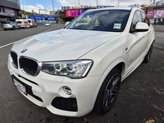 2017 BMW X4 - Thumbnail