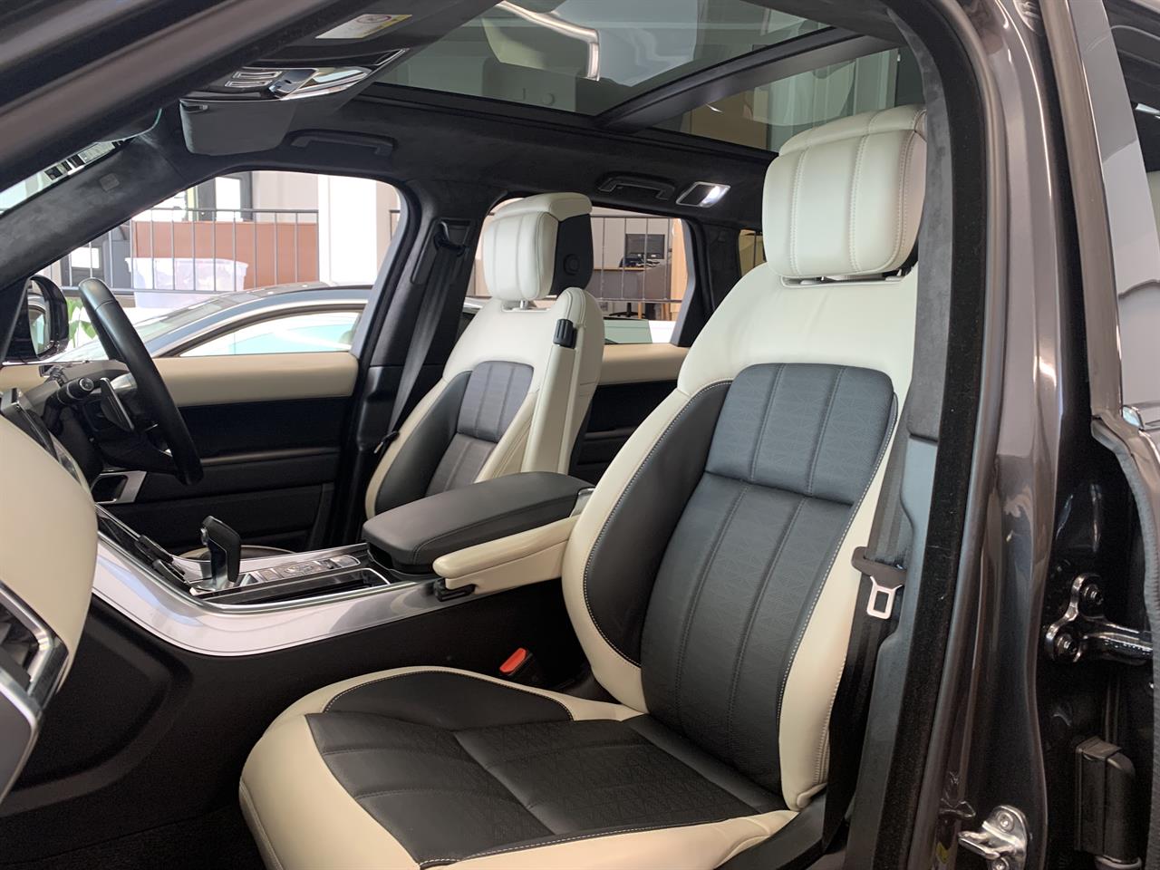 2019 Land Rover Range Rover Sport